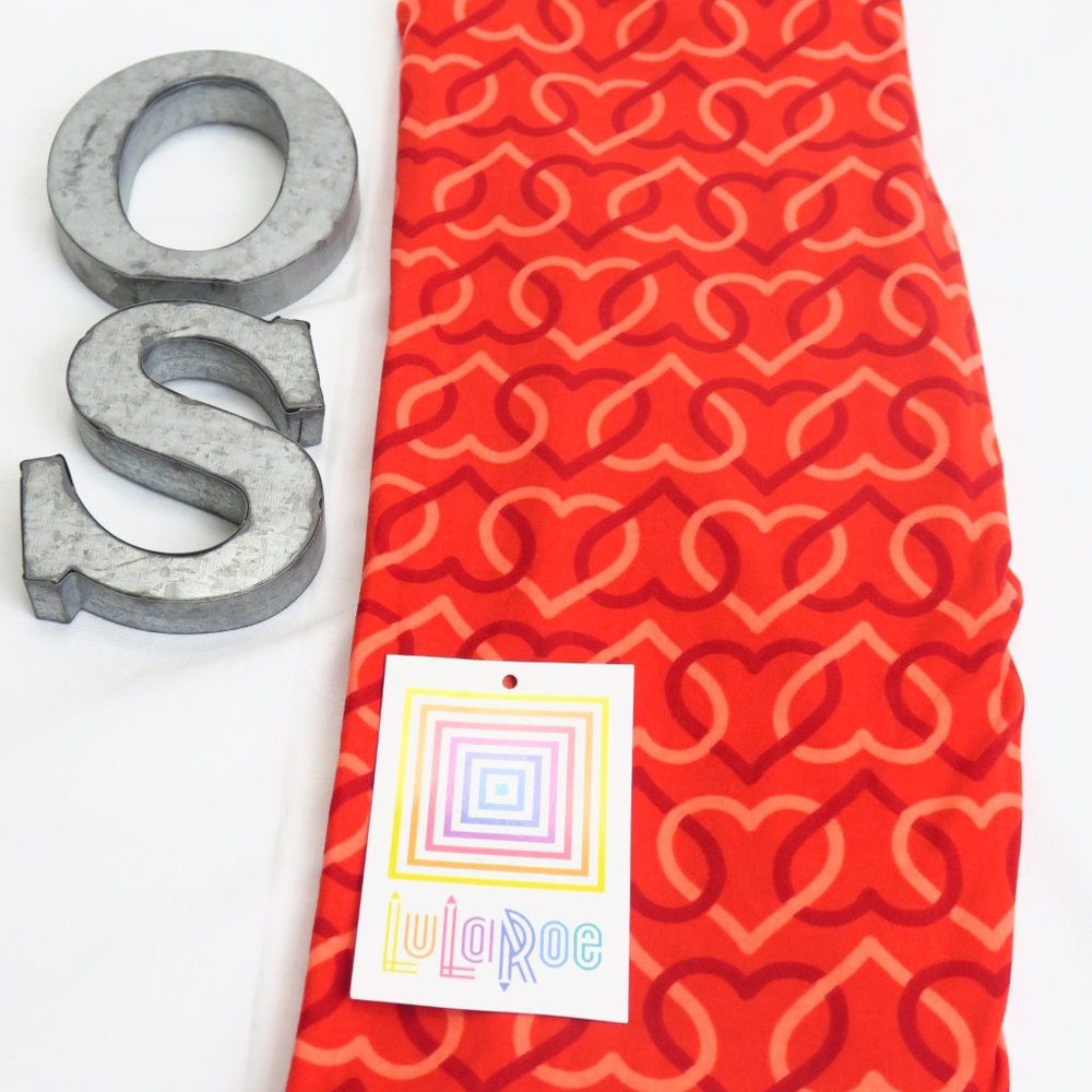 NWT LuLaRoe Leggings One Size / OS Hearts Linked